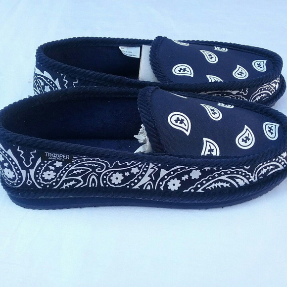 Trooper America Men's Bandana Print Slipper Shoe - Picture 3 of 6